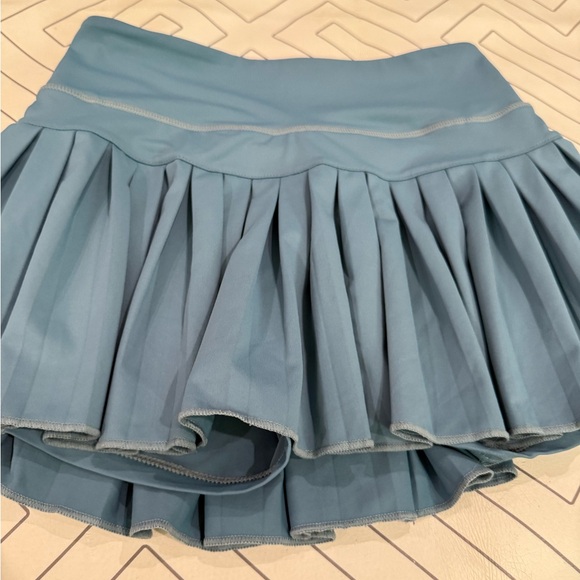 Goldhinge Seafoam Athletic Skort - Picture 4 of 13